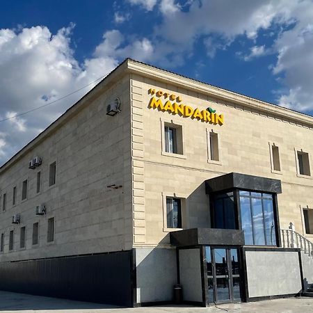 Hotel Mandarin Atyraū Eksteriør bilde